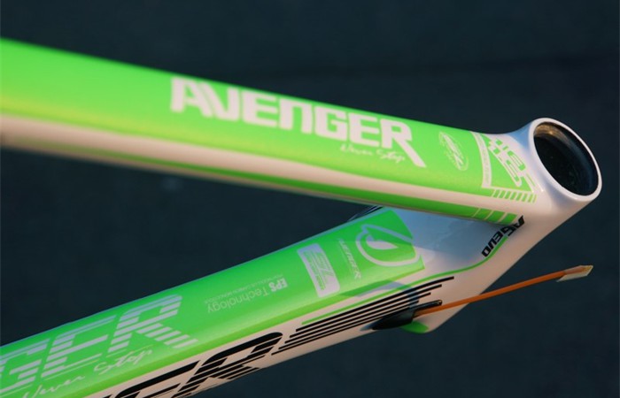 Avenger A6 Evo (gruen) (011) Avenger A6 Evo (gruen) (011)